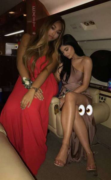 Kylie Jenner Surprises High School Students at Their Prom