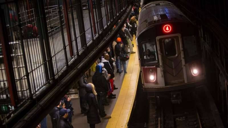 NYC teen killed by oncoming subway after retrieving phone on tracks