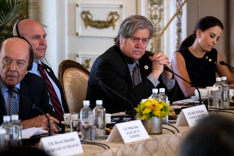 Trump Fires Warning Shot in Battle Between Bannon and Kushner