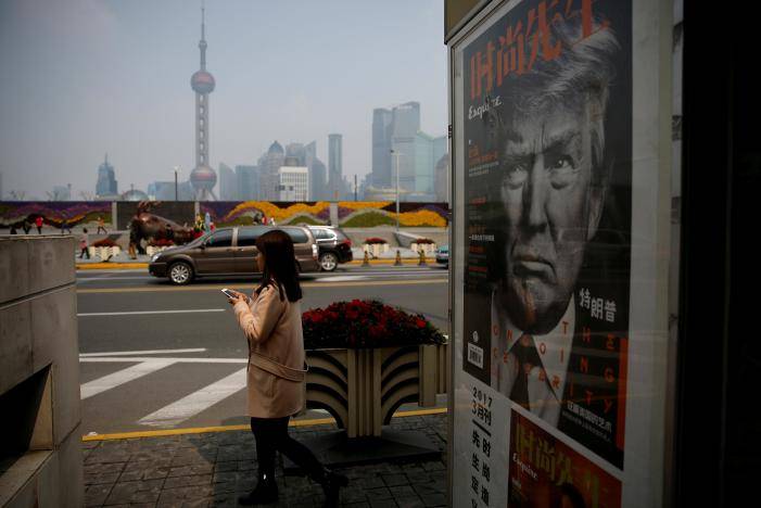 Trump triggers U.S. bond yield slide, dollar recovers