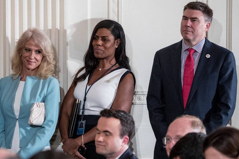 As Trump Weighs Shake-Up, He Faces Recruiting Challenge