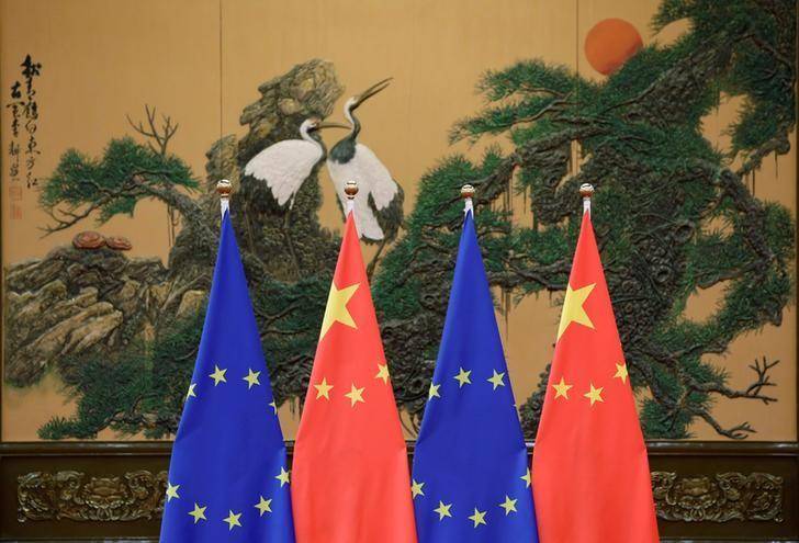 As premier heads to Europe, China says resolute about opening its market