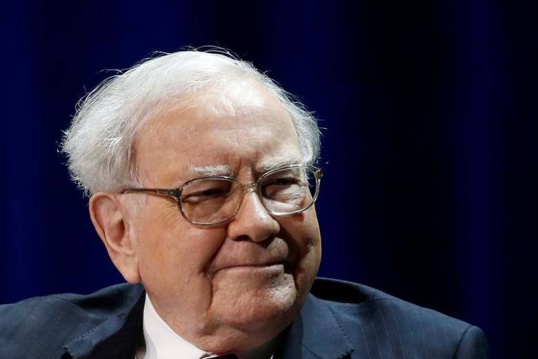 Buffett to face big crowd as Berkshire grows bigger
