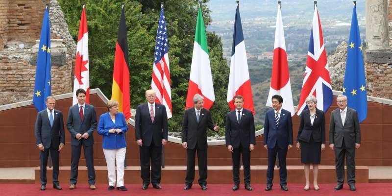 Donald Trump rode a golf cart 700 yards instead of walking with world leaders