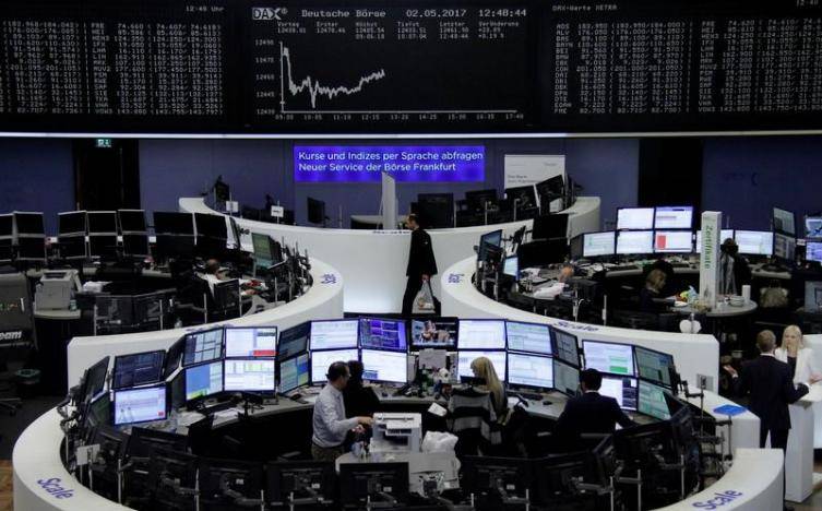 Global stocks struggle, dollar gains ahead of Fed decision