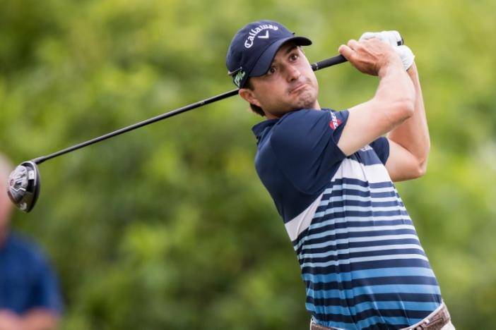 Golf – Stunning eagle earns Kisner/Brown Monday playoff in New Orleans