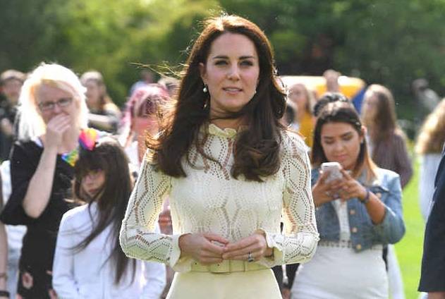 Kate Middleton Looks Gorgeous in a Favorite Lace Dress at Kids Party at Palace