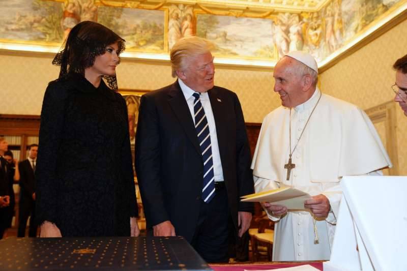 Pope welcomes Trump at the Vatican despite past disagreements