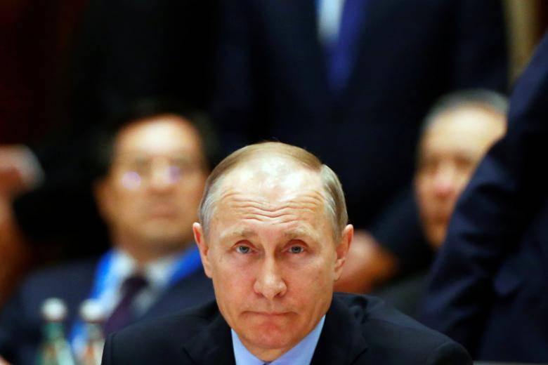 Putin says Russia sees no need to arm Syrian Kurds