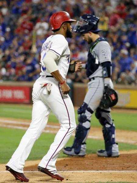 Rangers score trio of runs without hits, beat Padres 4-3