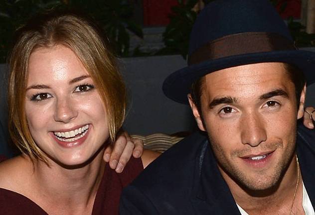 Revenge Co Stars Emily VanCamp and Josh Bowman Are Engaged