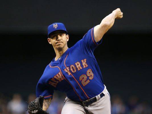 Steal of home helps Diamondbacks beat reeling Mets, 5-4