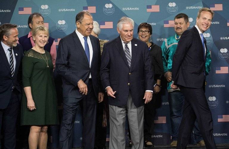 Tillerson, in Alaska, Gives No Hint on Paris Climate Accord