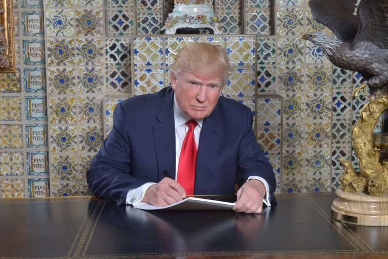 Adviser says Donald Trump wants to resign