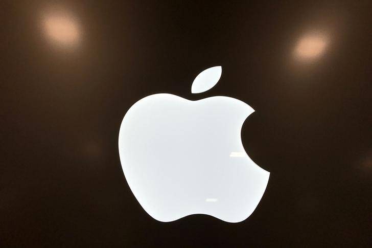 Apple set to expand Siri, taking different route from Amazon Alexa