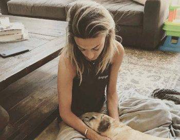 Jana Kramer Mourns the Death of Her Dog After Cancer Battle