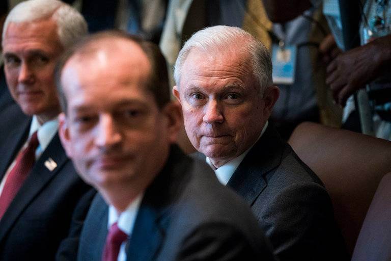 Justice Dept. to Work With 12 Cities to Fight Violent Crime