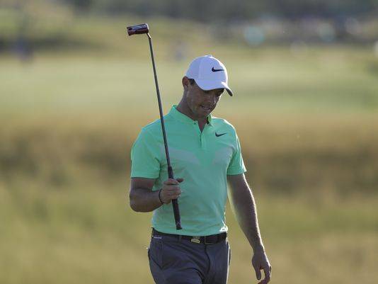 McIlroy hits it all over the place at US Open