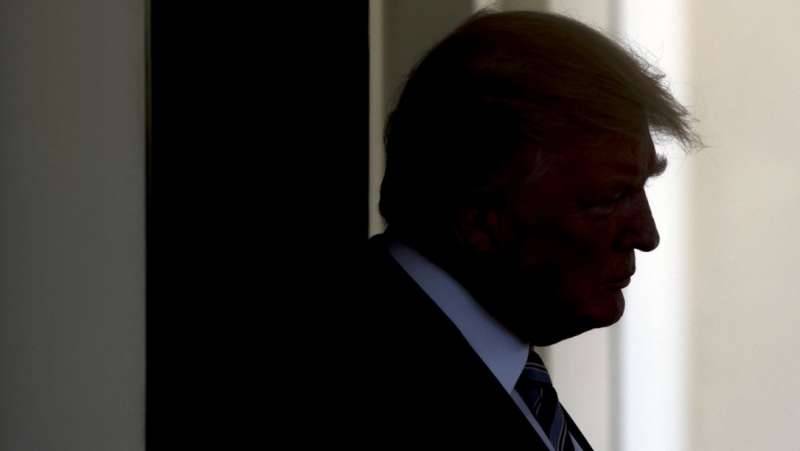 Poll: Trump’s approval rating dips to 34%
