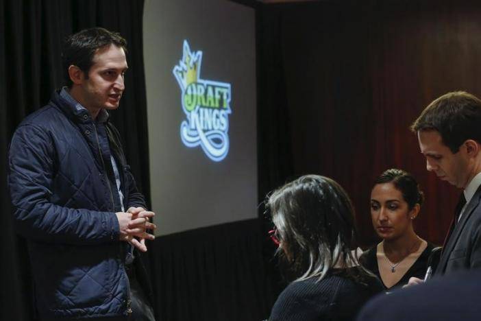 U.S. to seek to block DraftKings, Fan Duel fantasy sports merger