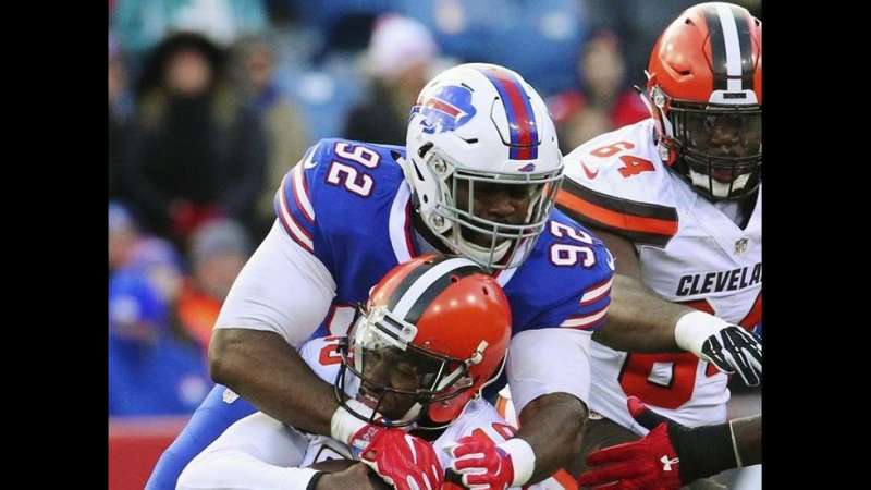 Buffalo Bills defensive tackle arrested on weapons charge