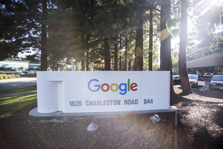 Google taps top law firms to fight EU regulatory battles