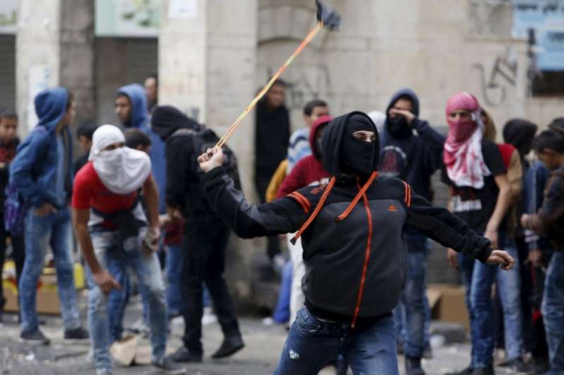 Israeli forces kill two Palestinians in West Bank clash
