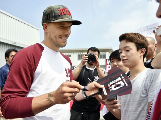 Japanese club Vissel Kobe has high expectations for Podolski