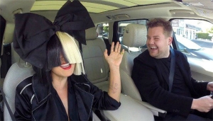 Sia Bares3
