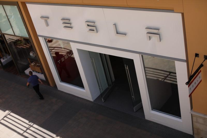 Tesla driver denies Autopilot system caused Minnesota crash
