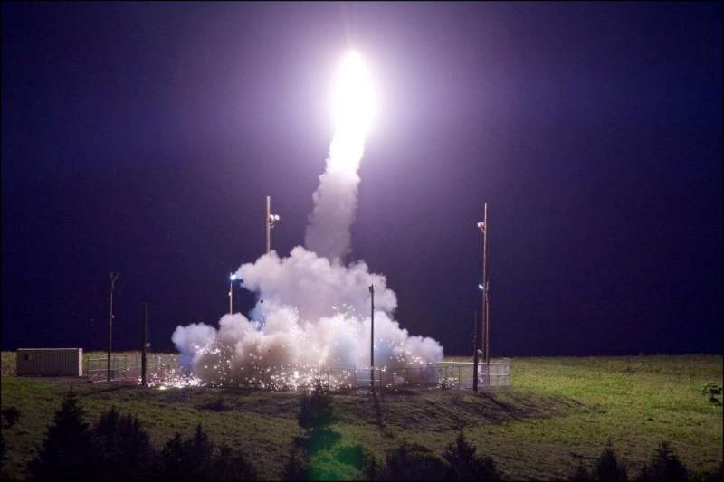 U.S. THAAD missile defenses hit test target as North Korea tension rises