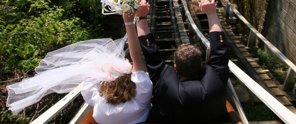 Couple renews vows on roller coaster to celebrate 10th anniversary