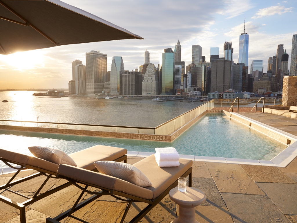 5 New York Hotel Pools Open to Everyone