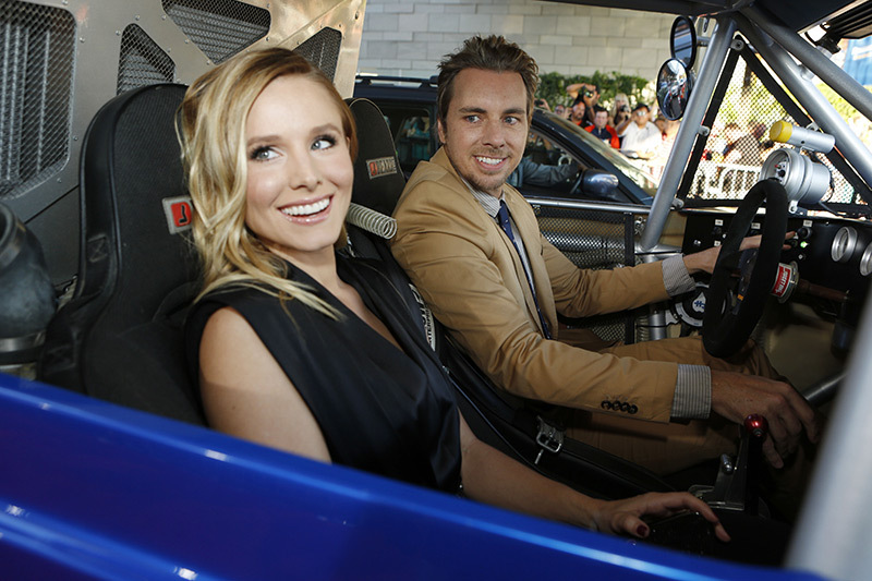 Kristen Bell Gives Advice (& Hope) That Love Still Exists After Chris Pratt & Anna Faris Split