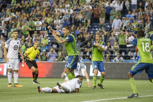 Loons doomed by late penalty, lose 2-1 to Seattle