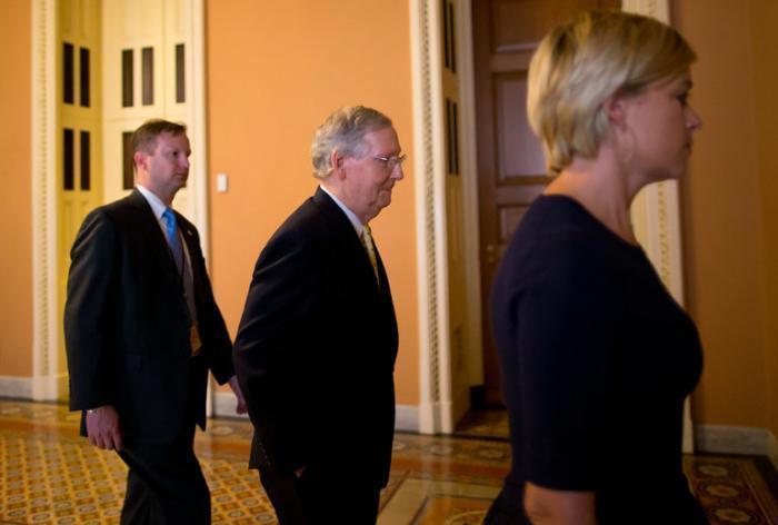 McConnell, in Private, Doubts if Trump Can Save Presidency
