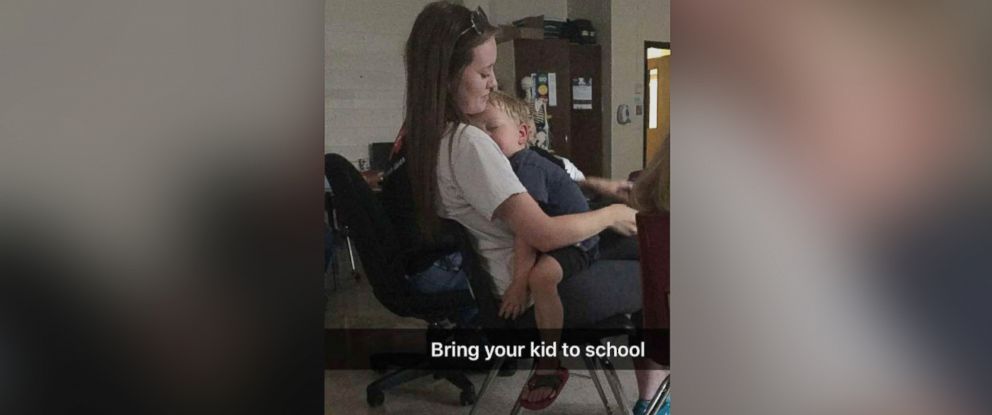 Photo of teen who took her 3-year-old brother to class makes mom’s heart ‘explode’