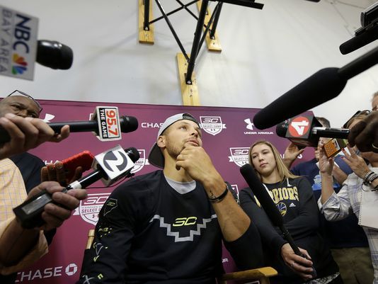 With new contract, Stephen Curry vows to do more off court