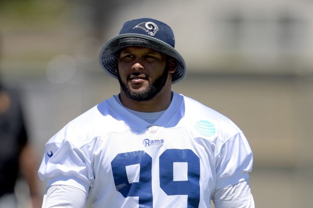 49ers-Rams preview: Talking Aaron Donald’s return and this LA defense