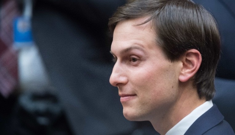 Kushner used private email account to talk to WH officials