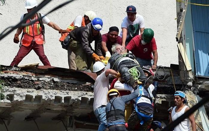 Mexico City Earthquake: More than 200 Dead, Including 21 Primary School Children