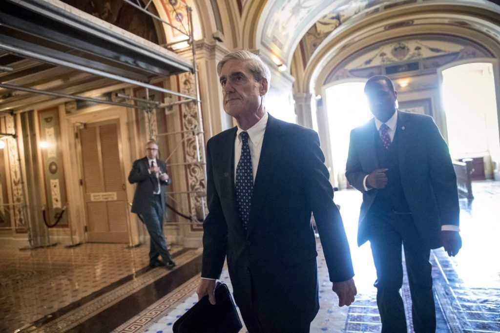 Mueller gives White House names of 6 aides he expects to question in Russia probe