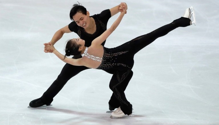 North Korea figure skating pair qualify for Olympics in South Korea