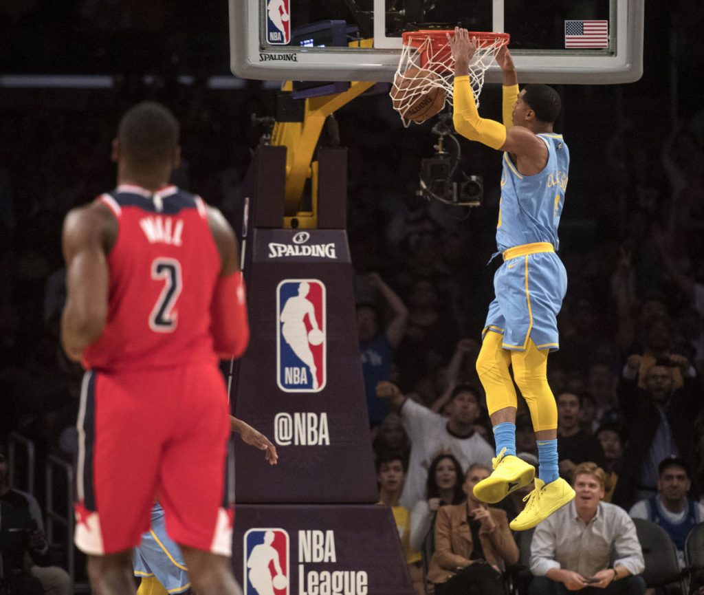 Caldwell-Pope hits 3, Lakers beat Wizards 102-99 in OT