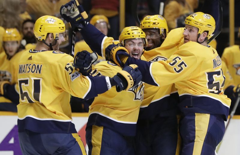 Girard gets first NHL goal, Predators beat Stars 4-1