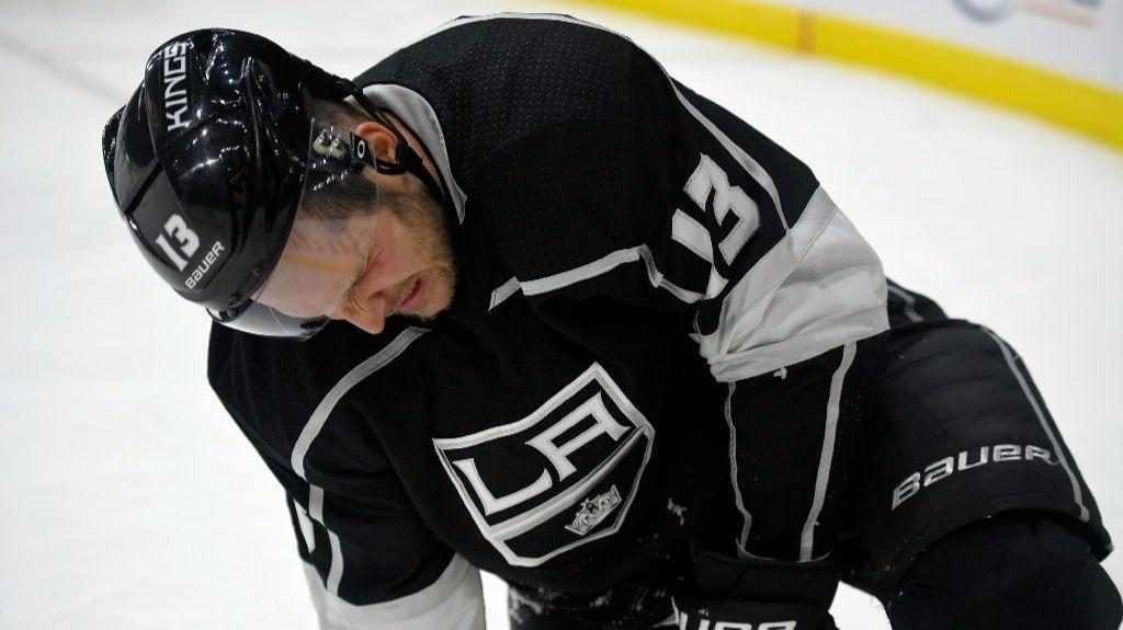 Kings’ Kyle Clifford is ‘week to week’ after being sidelined with an upper-body injury