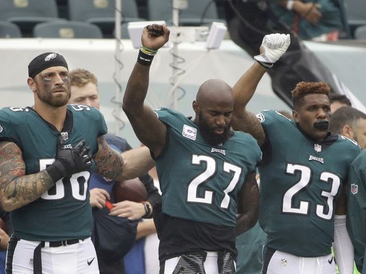 Christian players frustrated by criticism for anthem protest