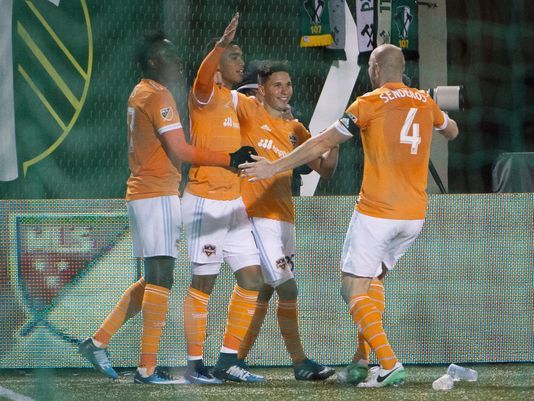 Dynamo eliminate Timbers in MLS playoffs