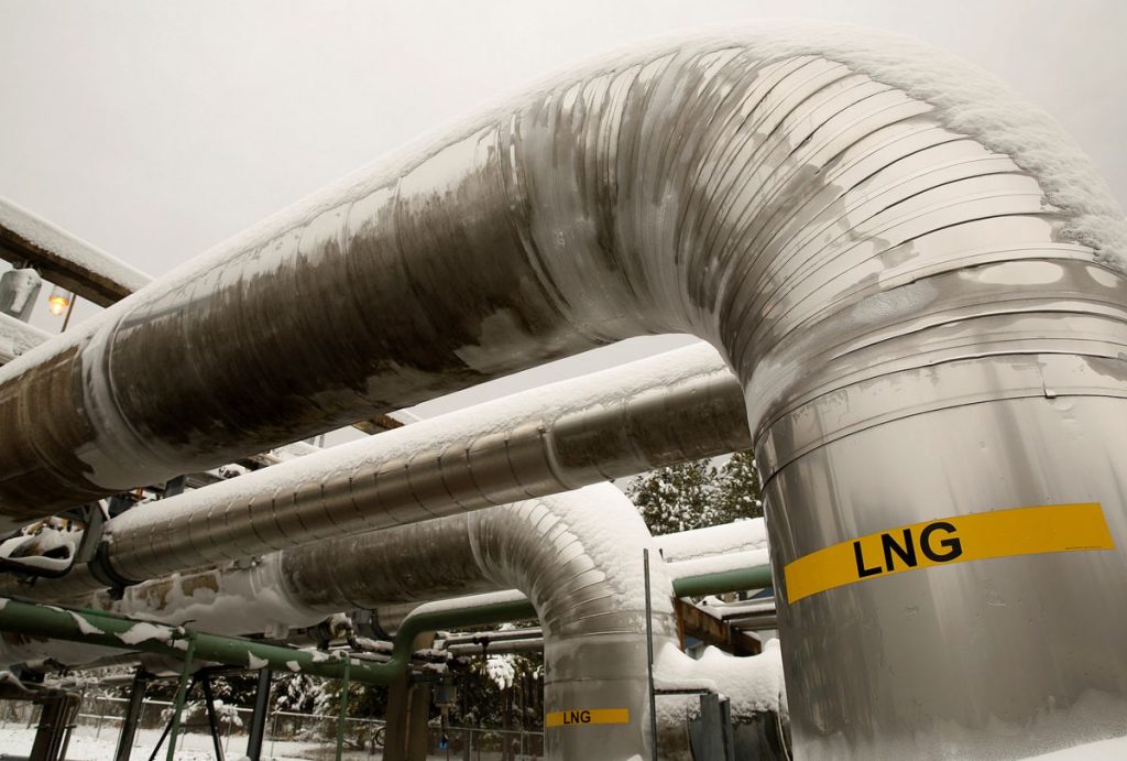 Gas line accord signals closer ties between China and Alaska