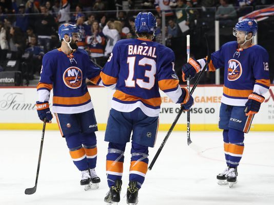 Mathew Barzal sets Islanders rookie assist record in win over Avalanche